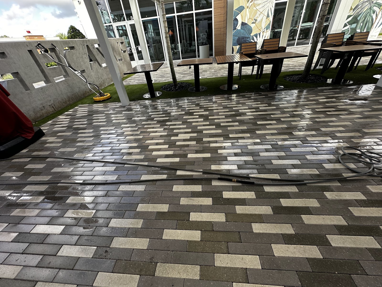 Paver patio surface-cleaned, edge to edge